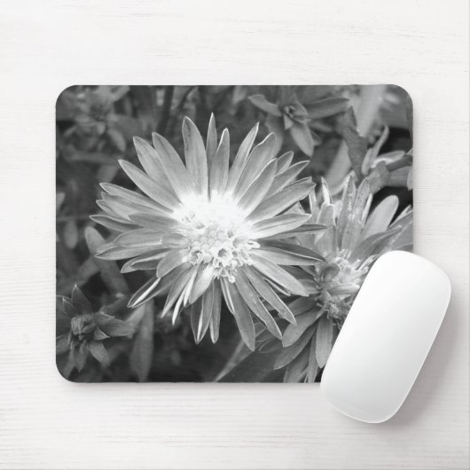 Blume in Schwarz und Weiß Mousepad (Mit Mouse)