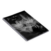 Blume in Schwarz und Weiß Notizblock (Rechte Seite)