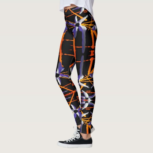Blume Leggings von HammondArt (Links)