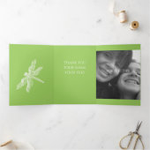 Blume Lilienstift zeichnend Dreifach Gefaltete Urlaubskarte (Innenseite)