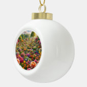 Blume Magic - ein Farbparadies Keramik Kugel-Ornament (Rechts)