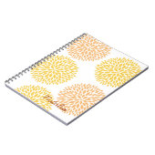 Blume mit einfachem Gelbpfirsichfarben Notizblock (Linke Seite)