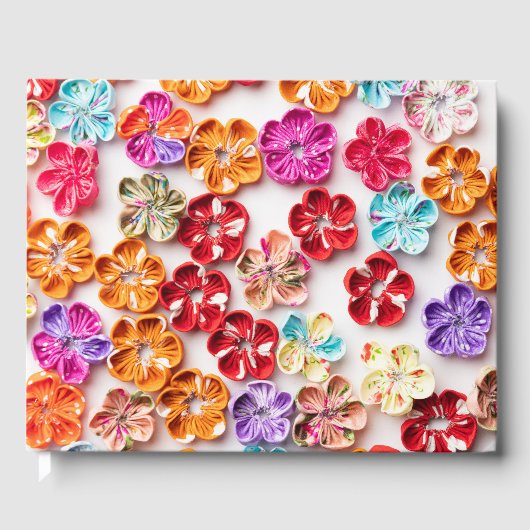 Blume mit Handnähte, Multicolor Gästebuch (Vorderseite)