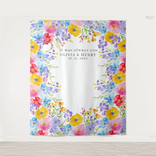 Blume mit hellen Frühlingsfarben im Hintergrund Wandteppich (Vorderseite)