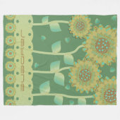 Blume mit Herz in grün und karamellbraun Fleecedecke (Vorderseite (Horizontal))