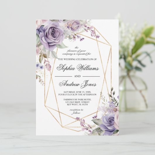 Blume mit lila Rose und Blush Einladung Hochzeit (Stehend Vorderseite)