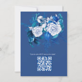 Blume mit weißer Rose auf blauem Musterpapier Einladung (Rückseite)