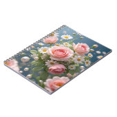 Blume mit zeitloser, extravaganter Eleganz Notizblock (Linke Seite)