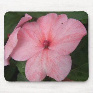 Blume Mousepad