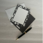 Blume Muster Blüten und Schmetterlinge Grau Mitteilungskarte