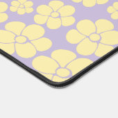 Blume Muster - gelb und Lila Schreibtischunterlage (Ecke)