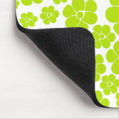 Blume Muster in Lime Green und White Mousepad (Ecke)