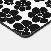 Blume Muster - Schwarz und Weiß Schreibtischunterlage (Ecke)