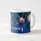 Blume nach Regen Jumbo-Tasse (Vorderseite Rechts)