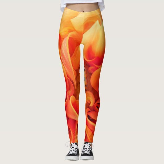 Blume Orange Dahlia mit Lady Bug Leggings (Vorderseite)