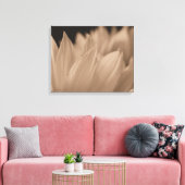Blume Petals in Sepia Tone Leinwand (Insitu (Wohnzimmer))