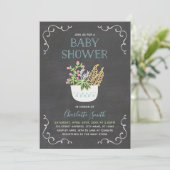 Blume Pot Chalkboard Blue Baby Dusche Einladung (Stehend Vorderseite)
