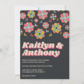 Blume Power 70er Retro Groovy Hochzeit Einladung (Vorderseite)