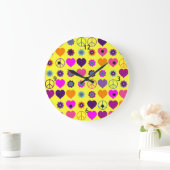 Blume Power HerzfriedenPattern + Ihr Backgr. Große Wanduhr (Zuhause)