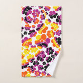 Blume Power - Schwarz, Rosa, Orange und Gelb Badhandtuch Set (Handtuch)