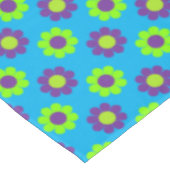 Blume Power Tischdecke (Schrägansicht)