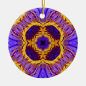 Blume Psychedelic Arts - Lila und gelbe Blume Keramik Ornament (Vorne)