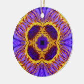 Blume Psychedelic Arts - Lila und gelbe Blume Keramik Ornament (Links)