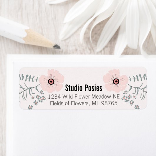 Blume Rosa Schwarzes Botanisches Muster (Insitu)