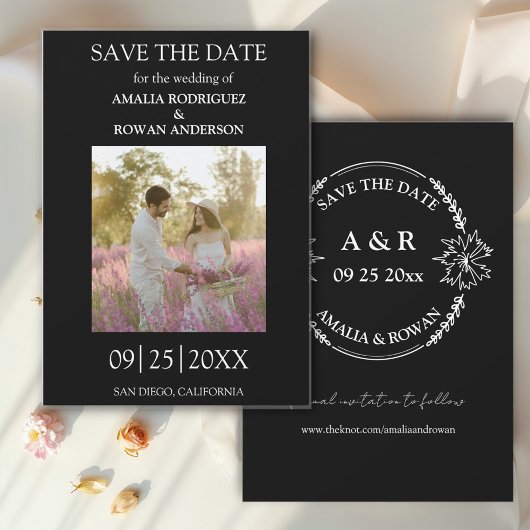 Blume Schwarz und Weiß Save the Date