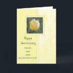 Blume Son & Daughter in Law Wedding Jubiläum Karte<br><div class="desc">Glückliche Hochzeitskarte für Sohn und Tochter im Gesetz mit hübschen gelben Tulpen und herzlichen Vers.</div>