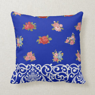 Blume & Spitzen auf Royal Blue, Tan & White Strips Kissen