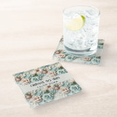 Blume staubige grüne Creme Geburtsname Glasuntersetzer (Schrägansicht)