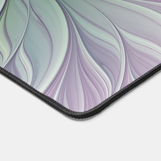 Blume Traum, Abstraktes Lila Grünes Fraktal Kunst Schreibtischunterlage (Ecke)