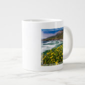 Blume über Sand-Dollar-Strand Jumbo-Tasse (Vorderseite Rechts)