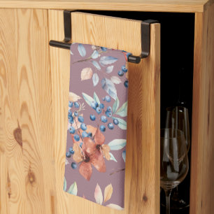 Blume und Berries auf Mauve Geschirrtuch