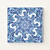 Blume und Blattmandala in der Blues Notizblock (Rückseite)