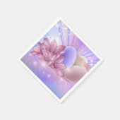 Blume und Eier auf farbenfrohen pastellfarbenen Un Serviette (Ecke)