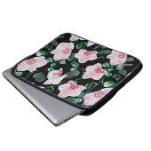 Blume und Eukalyptus-Blätter a Laptopschutzhülle (Vorne Knopf)