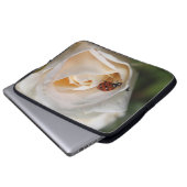 Blume und Ladybug Laptopschutzhülle (Vorne Knopf)