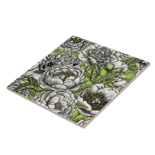 Blume und Motten Fliese (Seite)