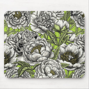 Blume und Motten Mousepad