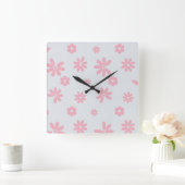 Blume und Petalen 12 Quadratische Wanduhr (Zuhause)