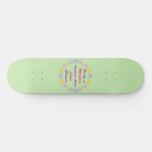 Blume und Schmetterlinge am Muttertag Skateboard (Horizontal)