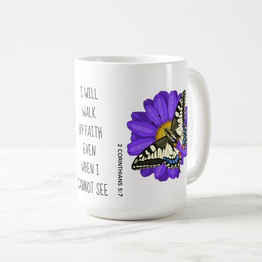 Blume und Schmetterlinge, Vers 2 Korinther 5:7 Kaffeetasse (VorderseiteRechts)
