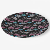 Blume- und Schmetterlingsmuster Pappteller (Schrägansicht)