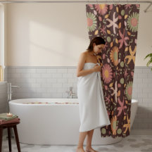 Blume und Starfish auf Schokoladenbraun