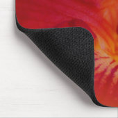 Blume von Red Freesia Mousepad (Ecke)