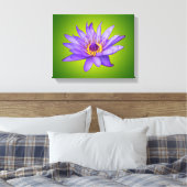 Blume Wasserlilie Wasserbecken Lila Wasser Blüte Leinwanddruck (Insitu (Schlafzimmer))