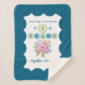 Blume zum 5. Jubiläum für immer blau Sherpadecke (Vorderseite)