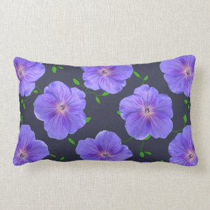 Blumen-blaue Pelargonie auf irgendeiner Farbe Lendenkissen